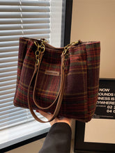 Sac Cabas Chic à Carreaux, Élégance et Praticité au Quotidien